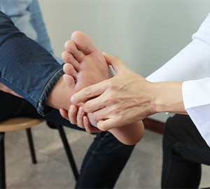 autres pathologies du pied